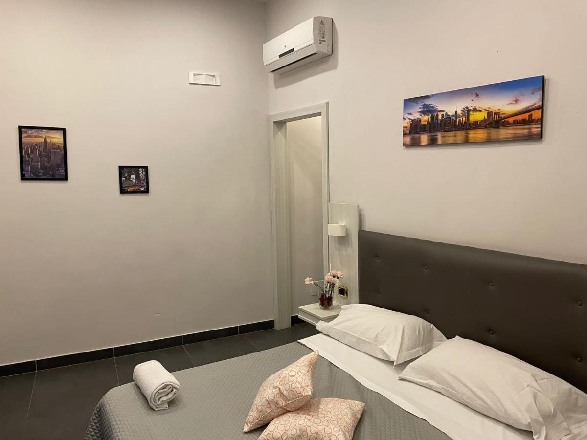 Oceania Hotels Napoli ภายนอก รูปภาพ