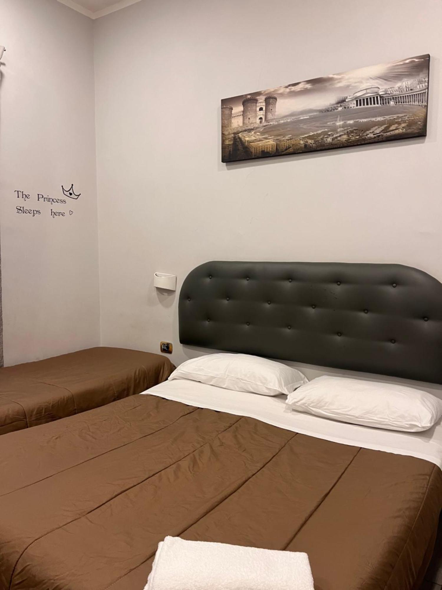 Oceania Hotels Napoli ภายนอก รูปภาพ