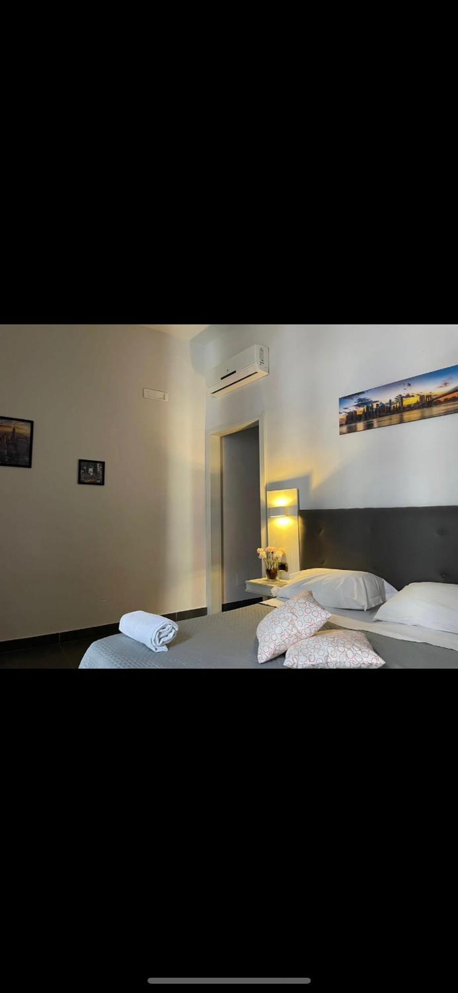 Oceania Hotels Napoli ภายนอก รูปภาพ
