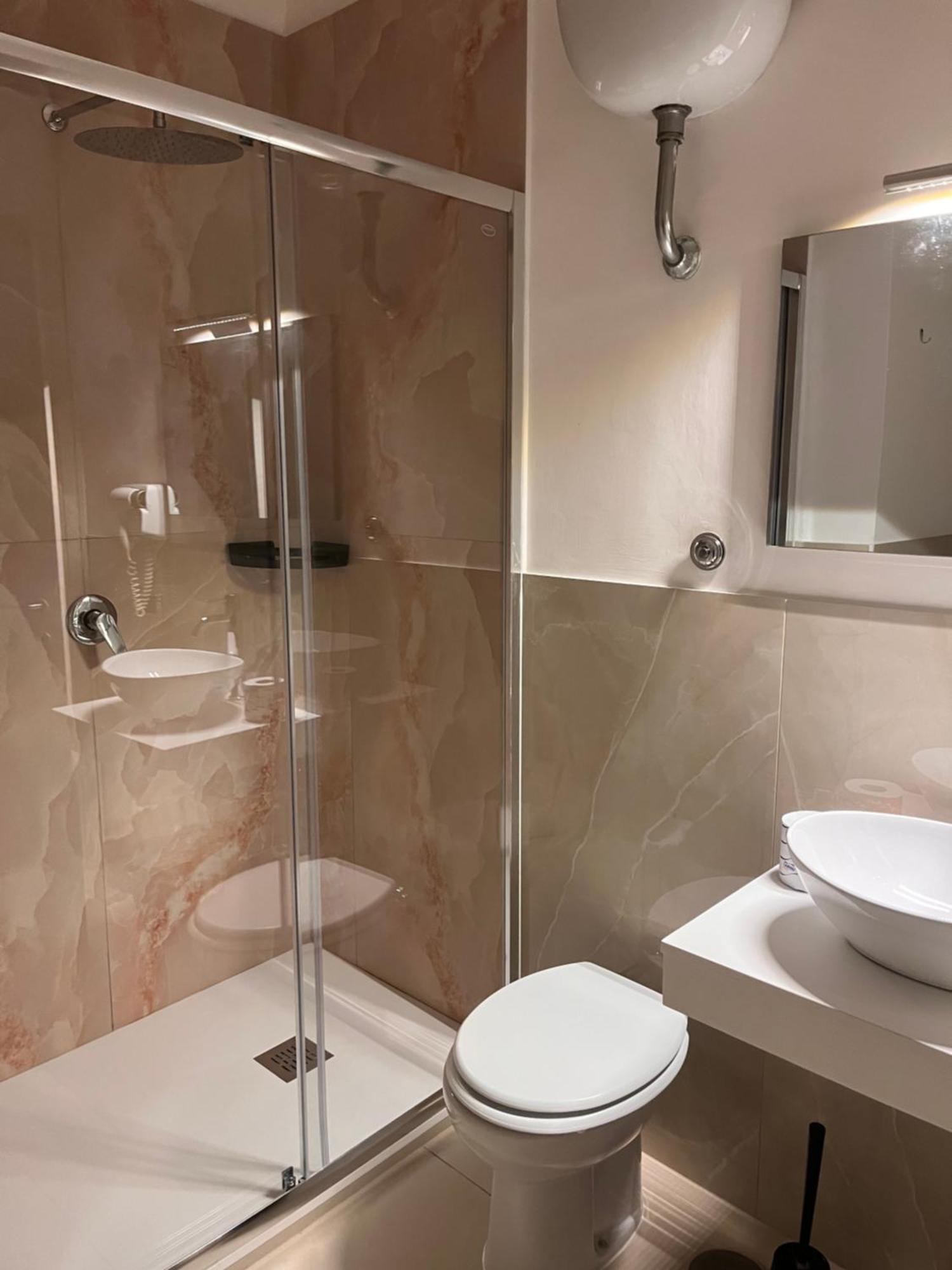 Oceania Hotels Napoli ภายนอก รูปภาพ