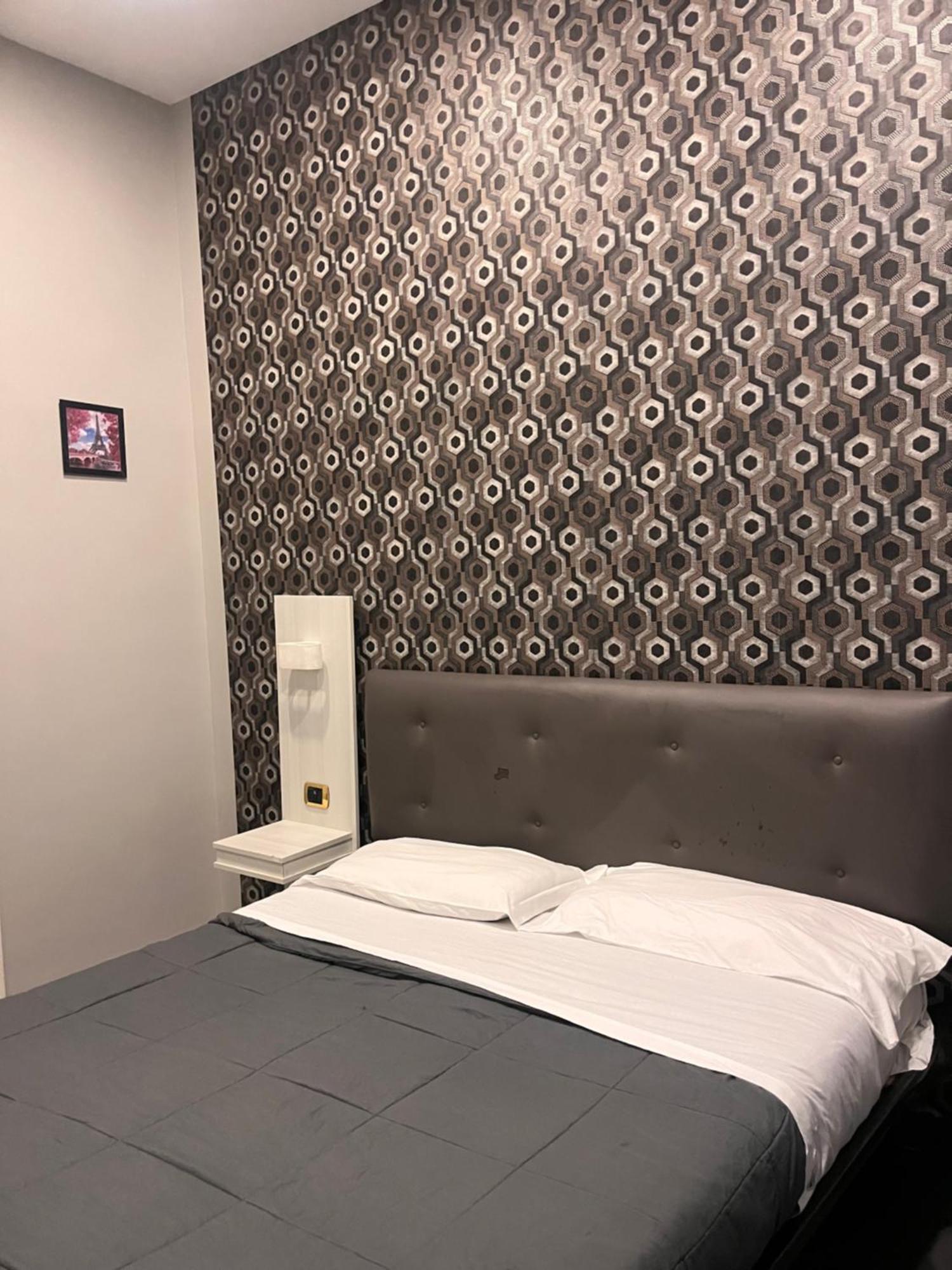 Oceania Hotels Napoli ภายนอก รูปภาพ