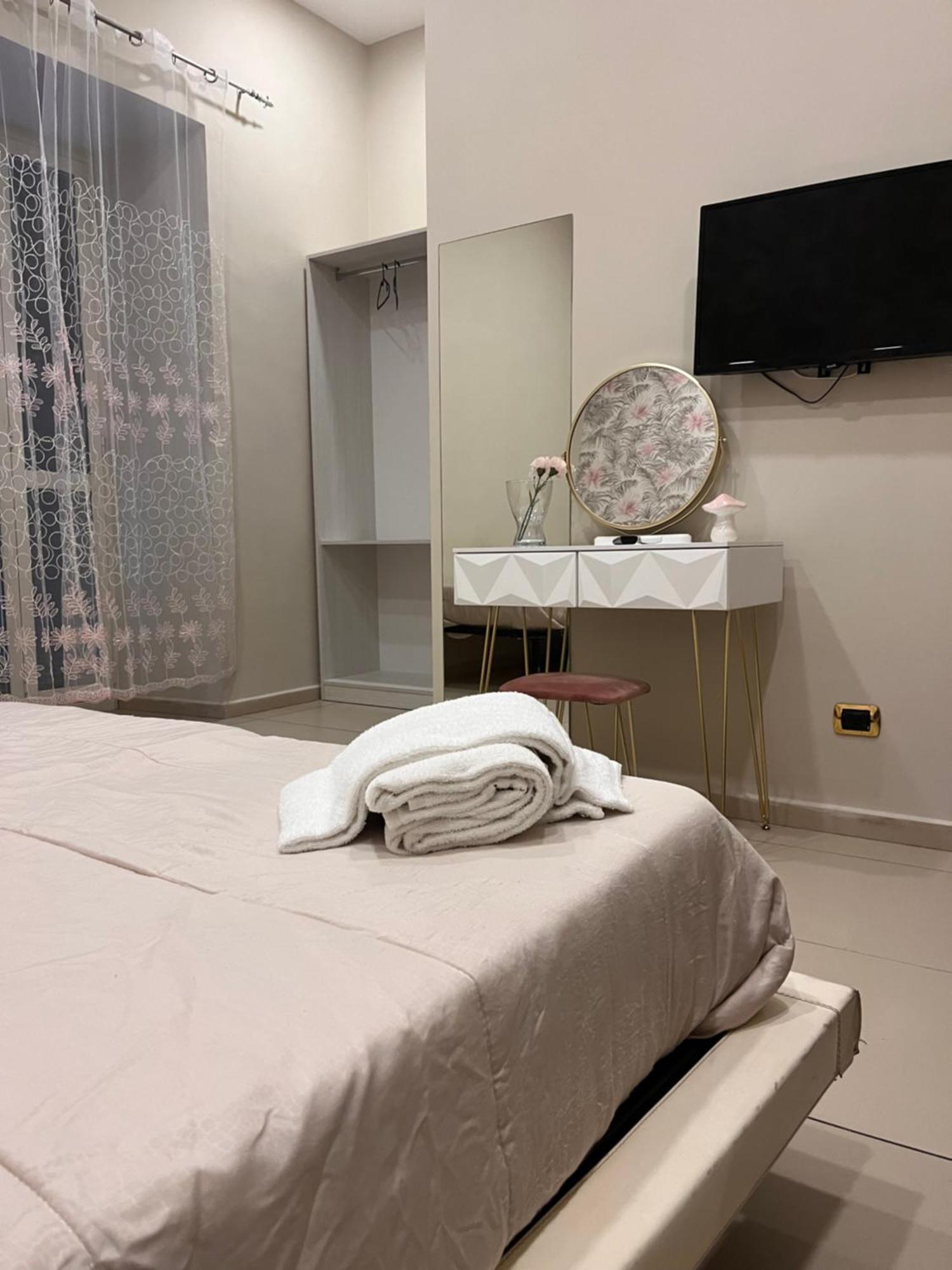 Oceania Hotels Napoli ภายนอก รูปภาพ