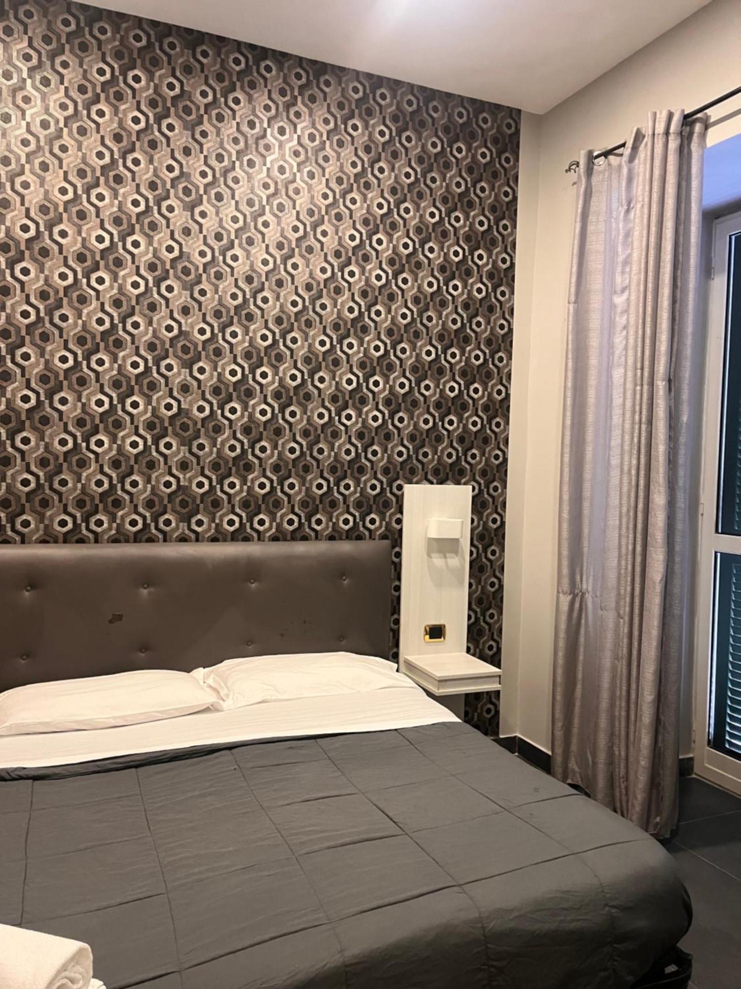 Oceania Hotels Napoli ภายนอก รูปภาพ