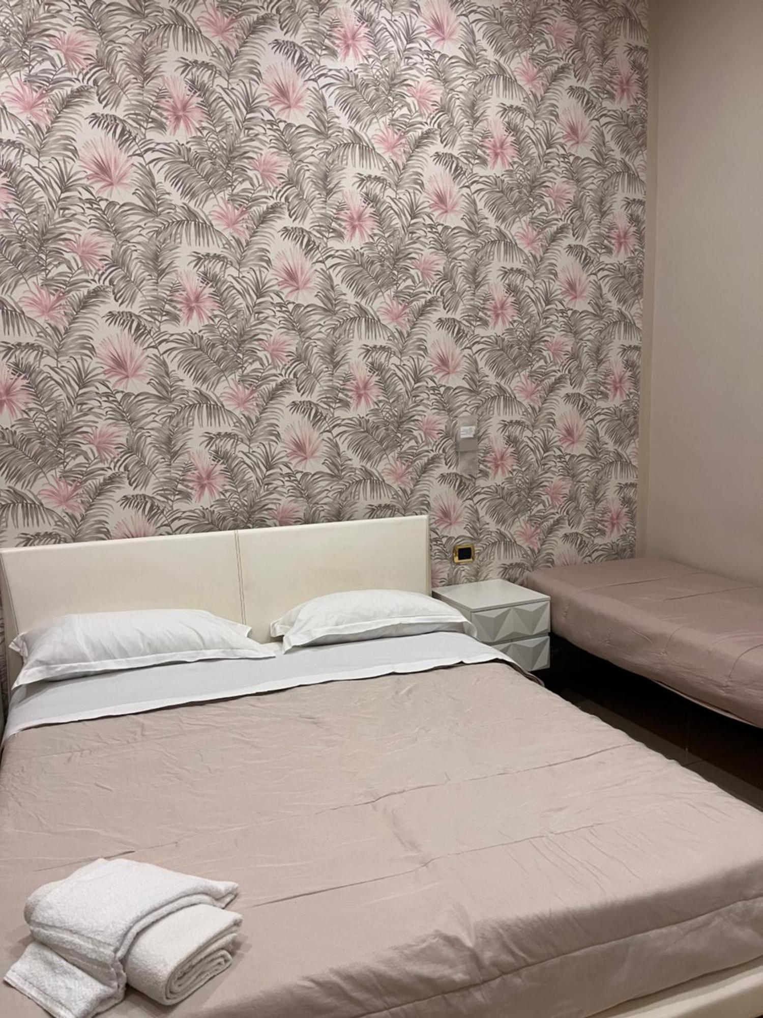 Oceania Hotels Napoli ภายนอก รูปภาพ